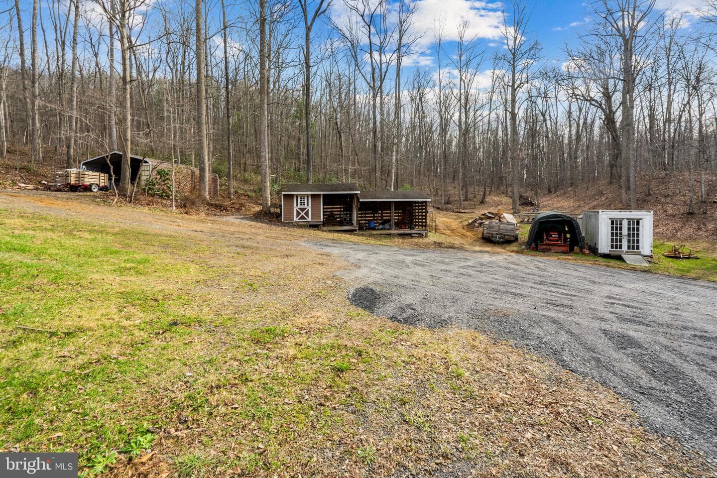 584 S Poes Road photo 80