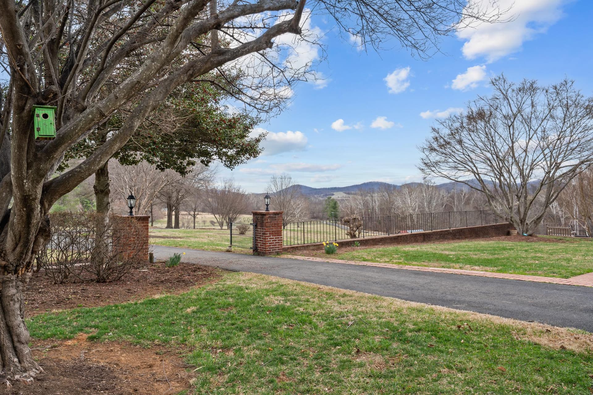 94 Old Hollow Road photo 33