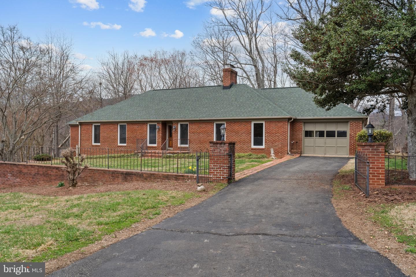 94 Old Hollow Road photo 4