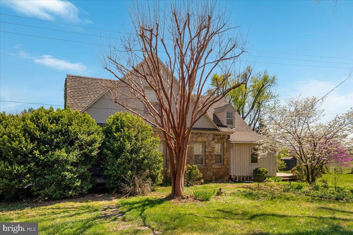 540 Mount Salem Avenue photo 23