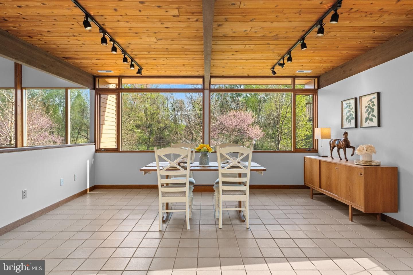 219 Tiger Valley Road photo 9