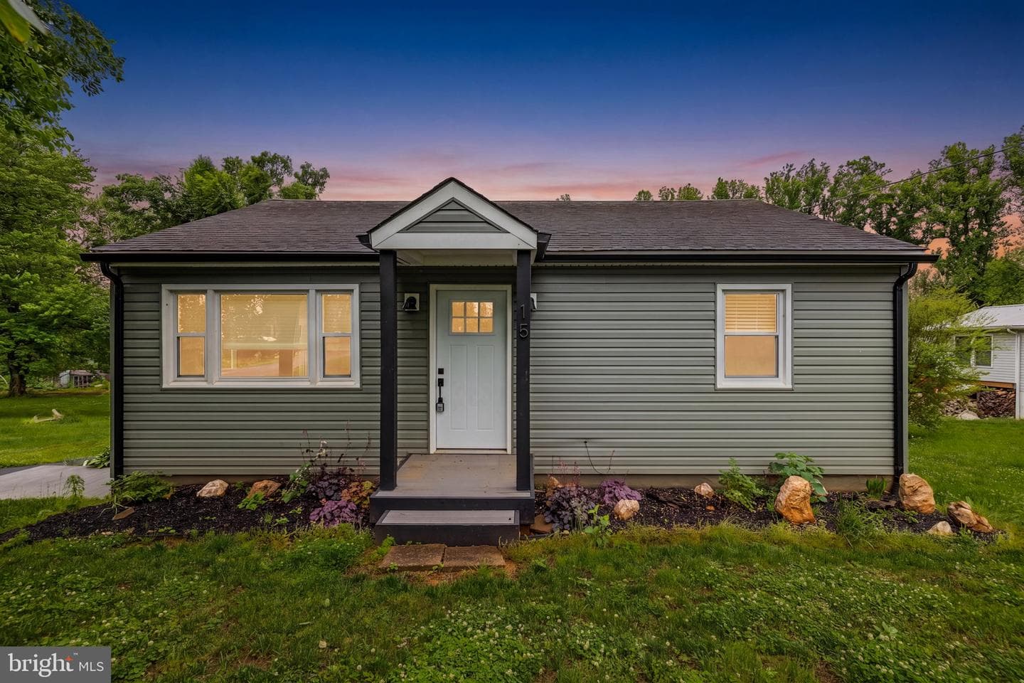 15 Mountain View Road, Flint Hill
