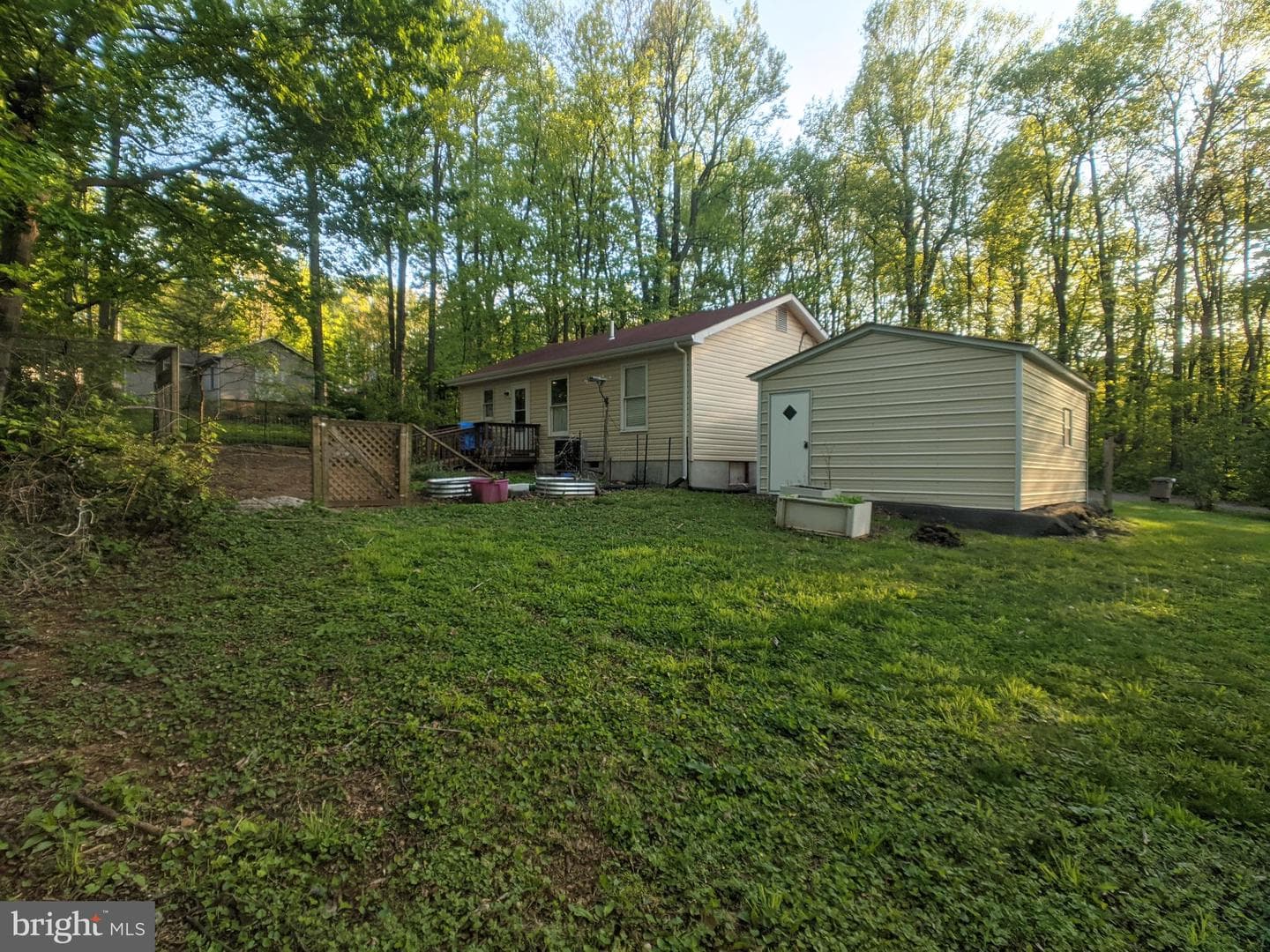 144 Hunter Avenue photo 20