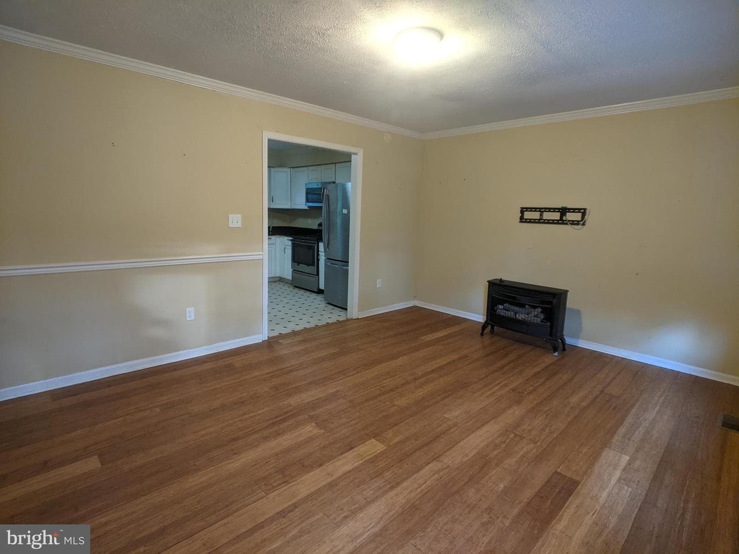 144 Hunter Avenue photo 4