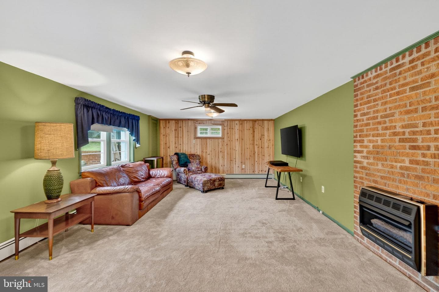 85 S Poes Road photo 41