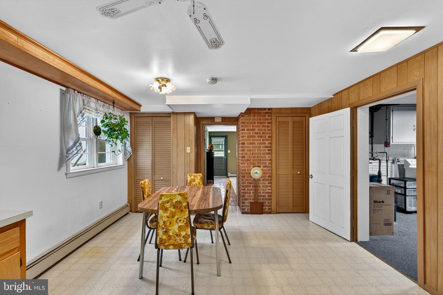 85 S Poes Road photo 48