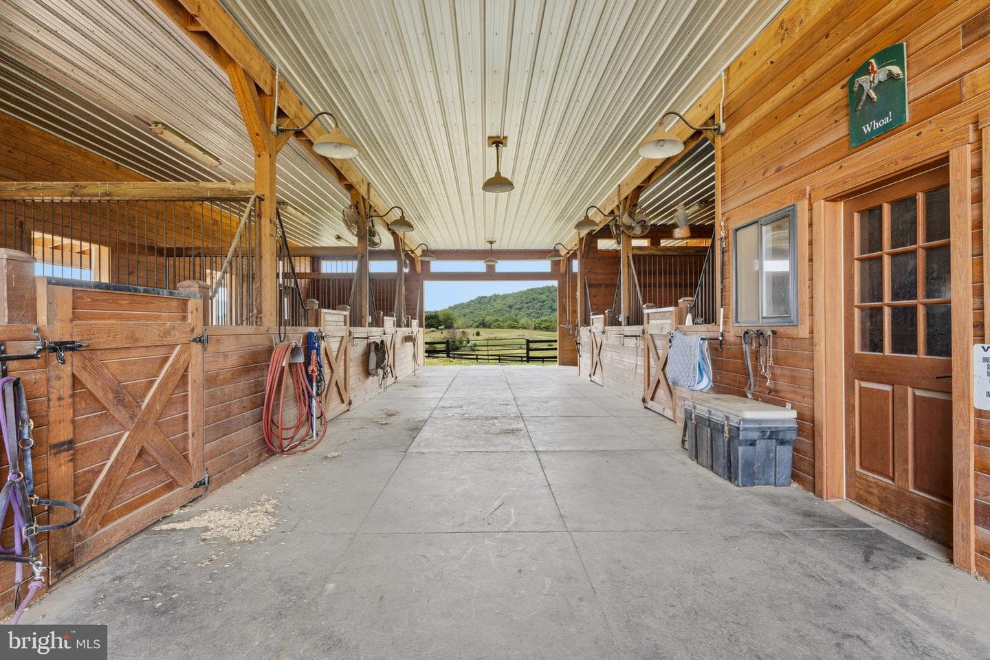 23 White Horse Hill Lane photo 7
