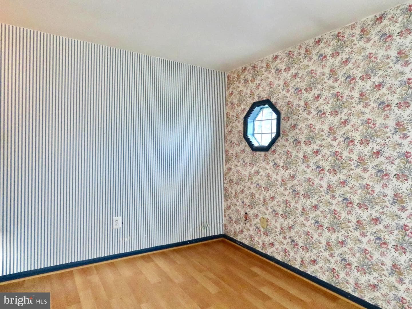 13782 Crest Hill Road photo 17