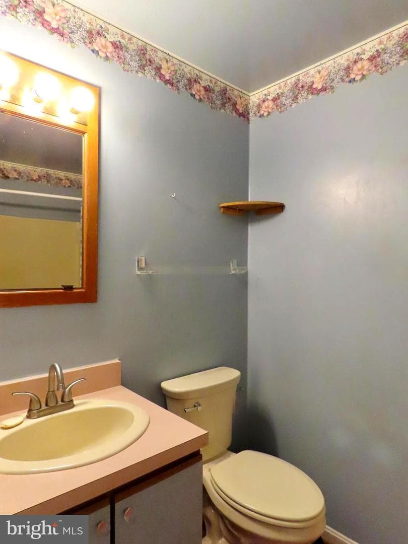 13782 Crest Hill Road photo 18