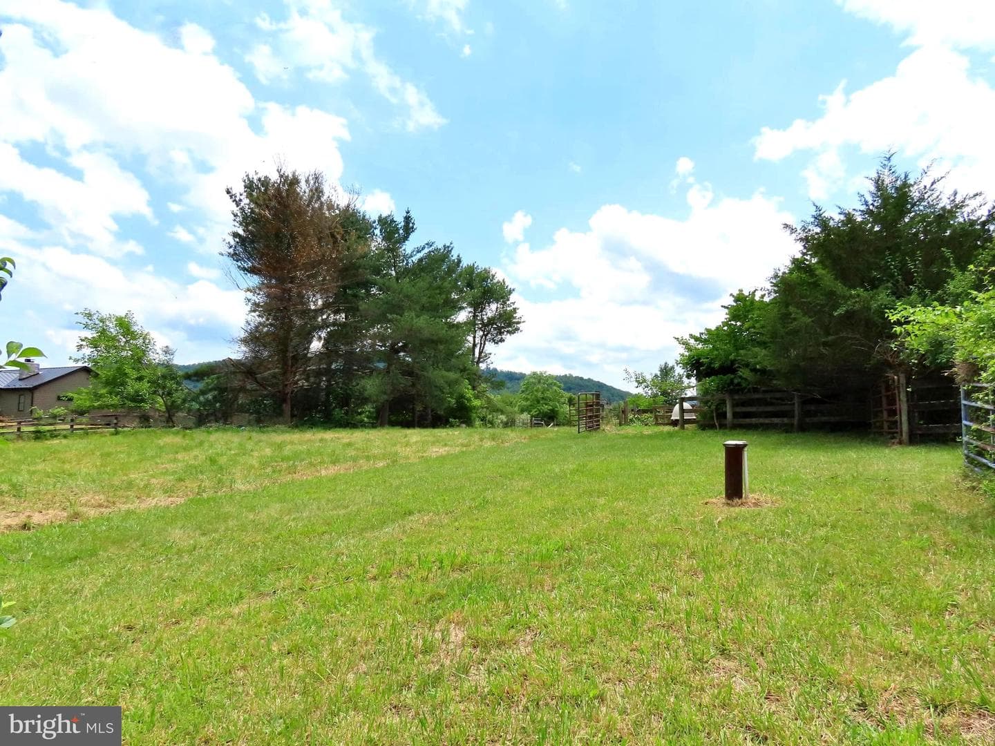 13782 Crest Hill Road photo 27