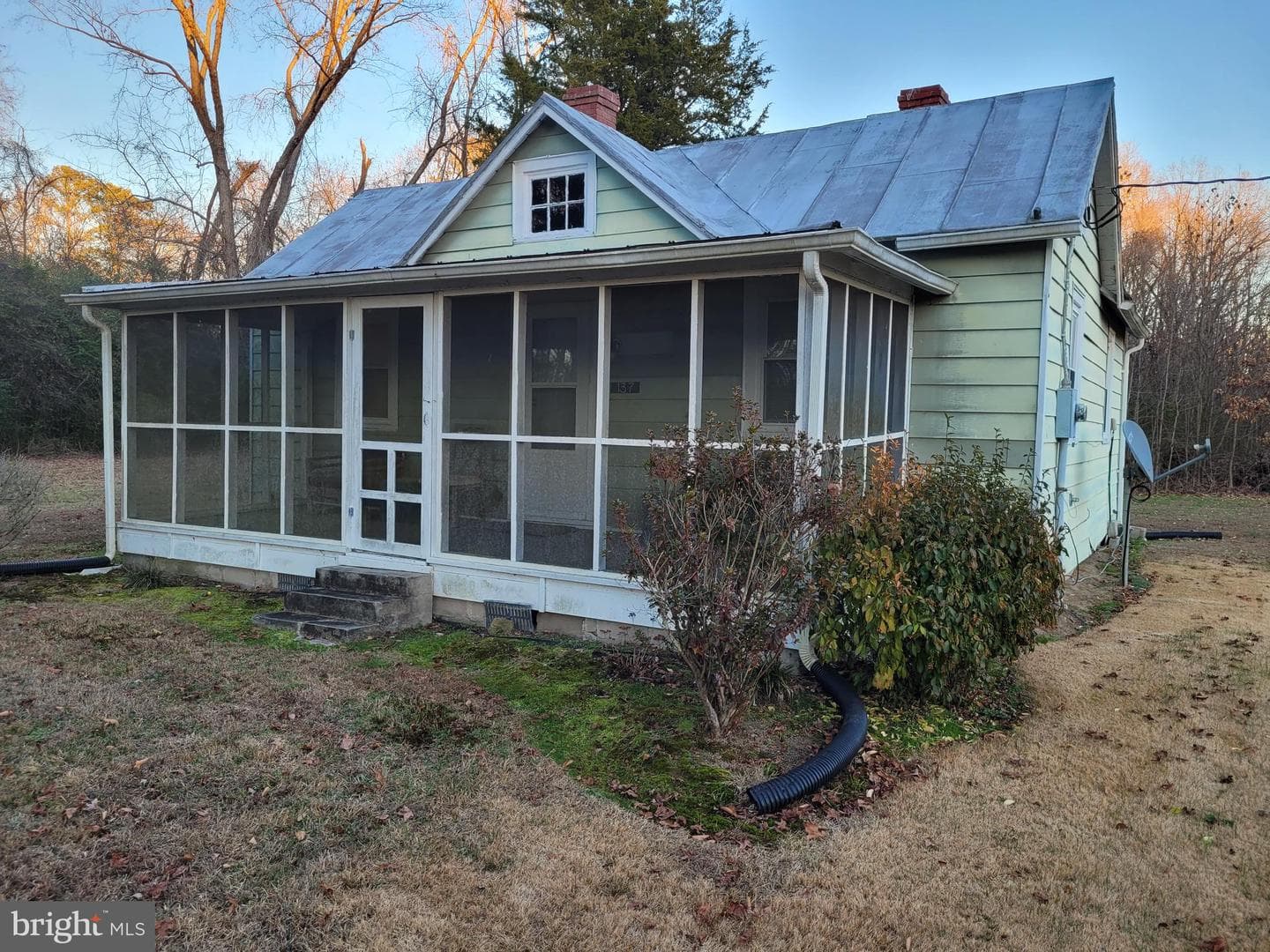 137 Shelton Lane photo 1