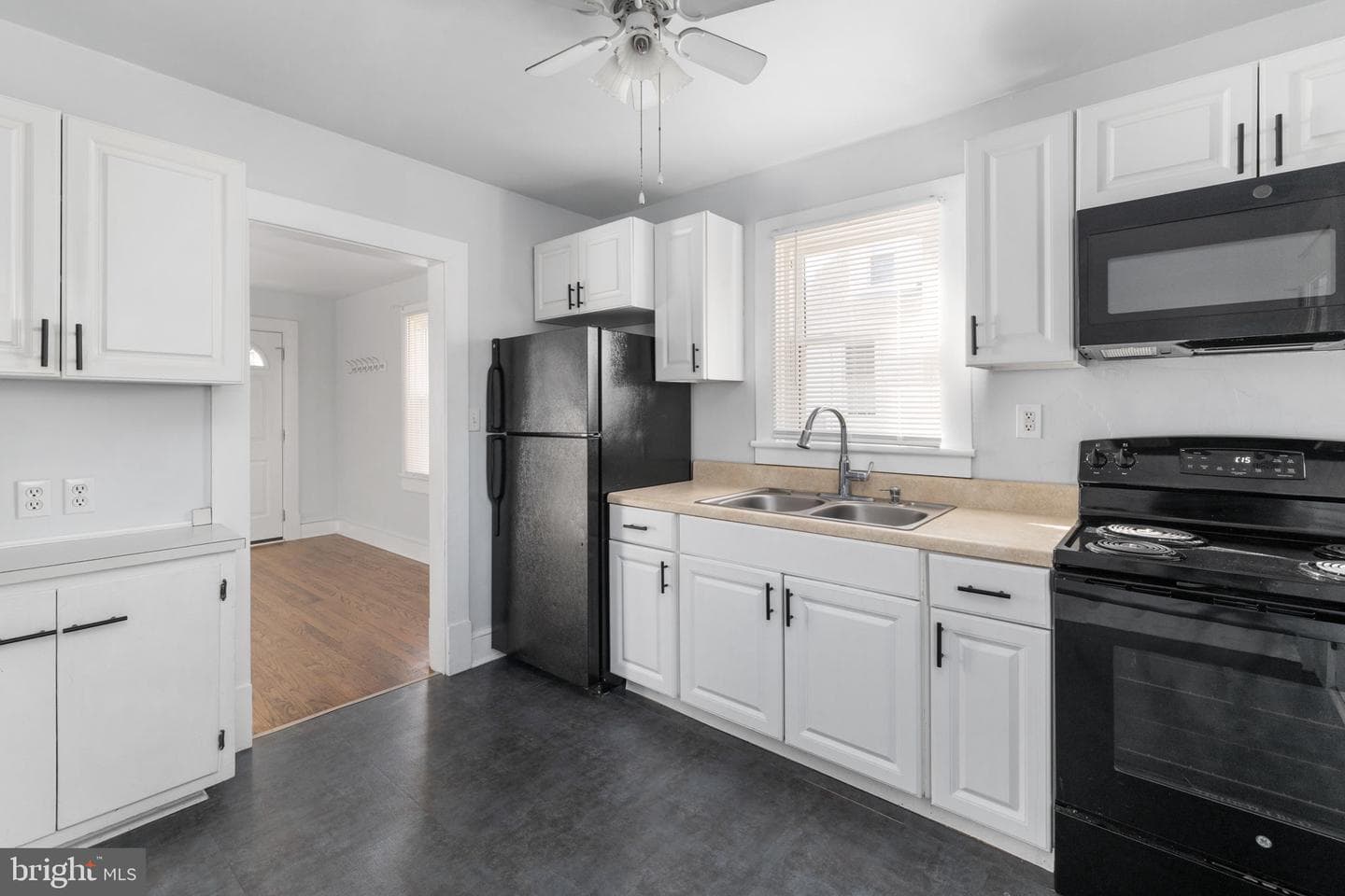 159 Belle Ville Ln photo 10