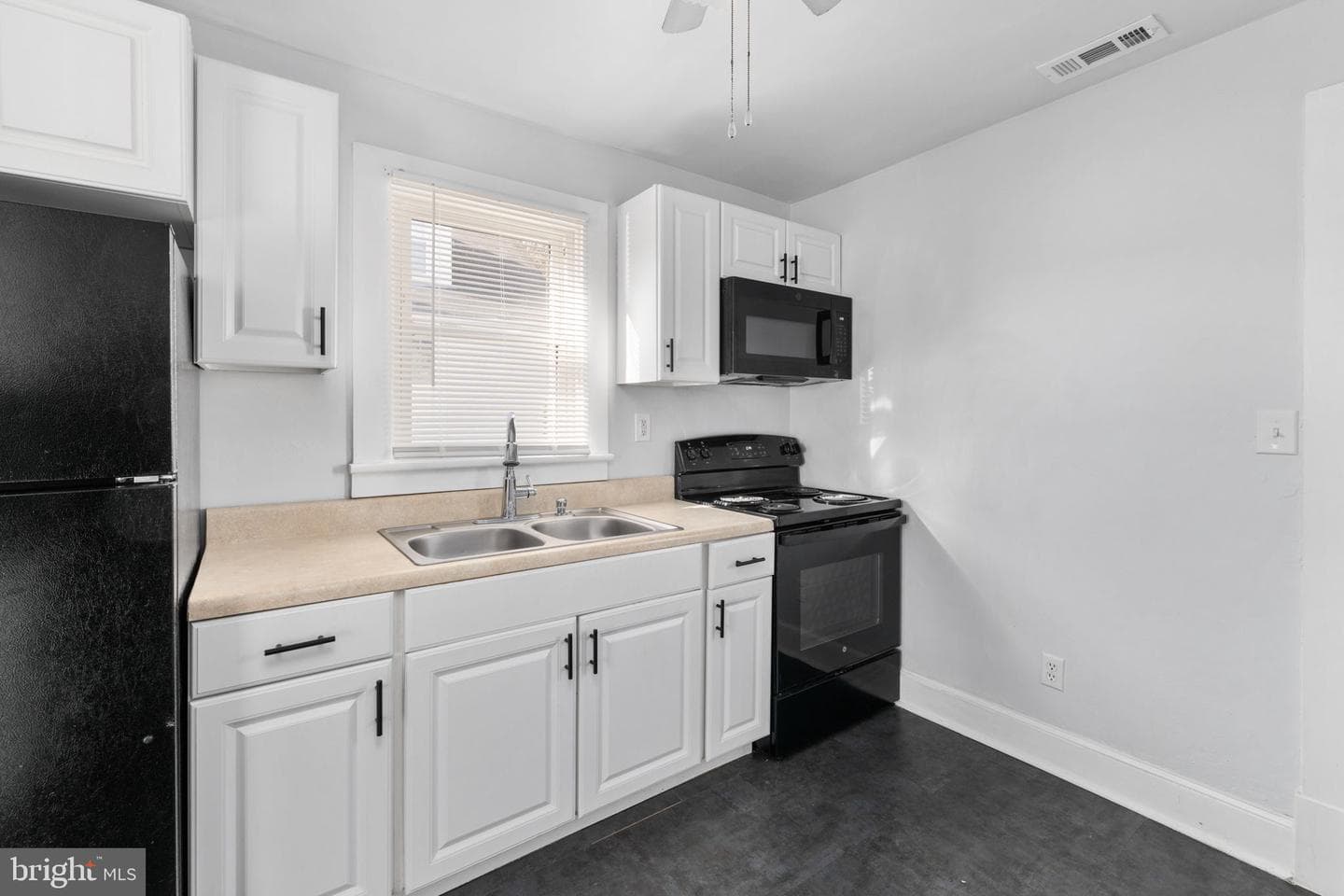 159 Belle Ville Ln photo 12