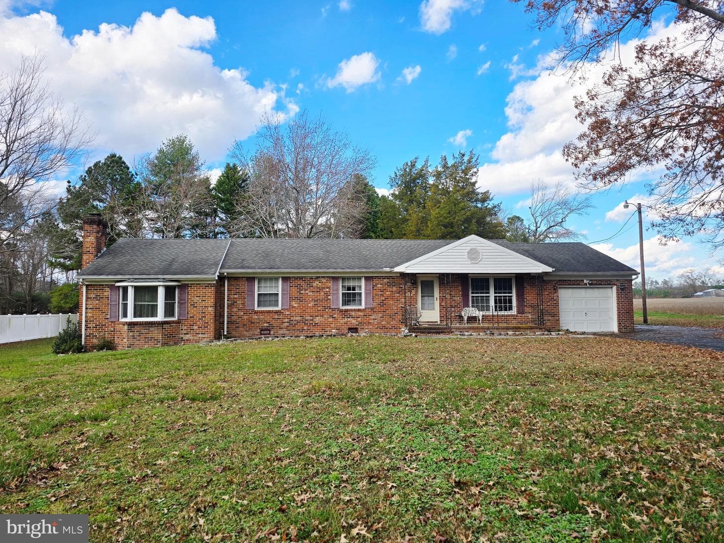 658 Islington Rd photo 6