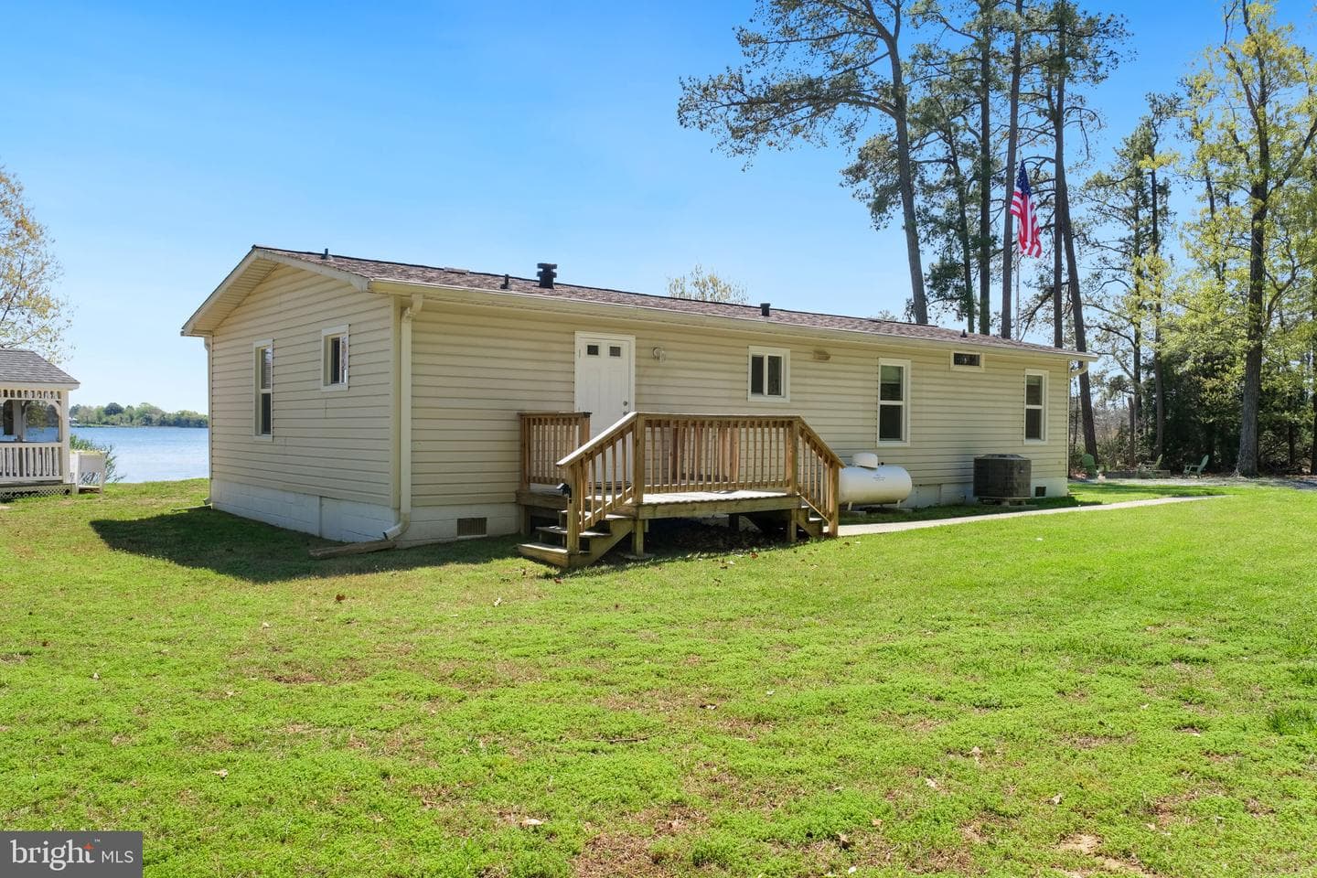 529 Morattico Creek Road photo 12