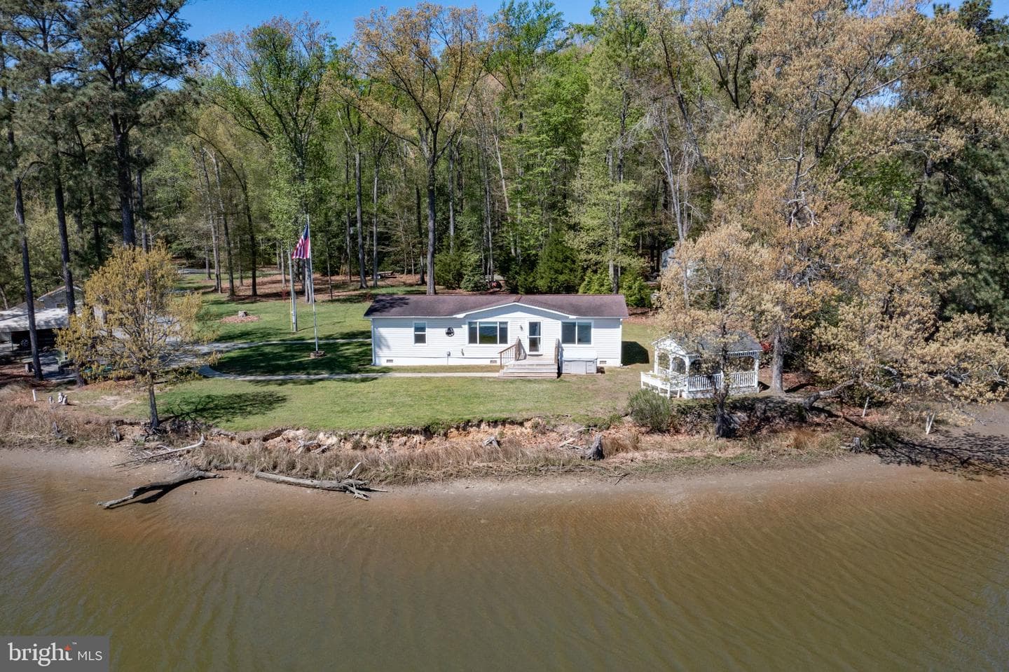 529 Morattico Creek Road photo 9