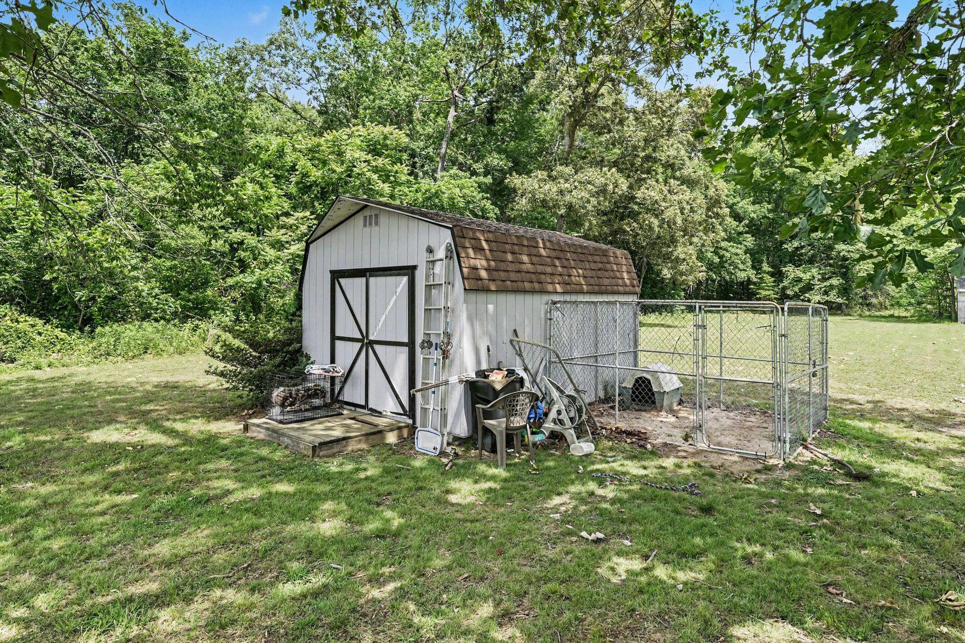 315 Murphys Place photo 26