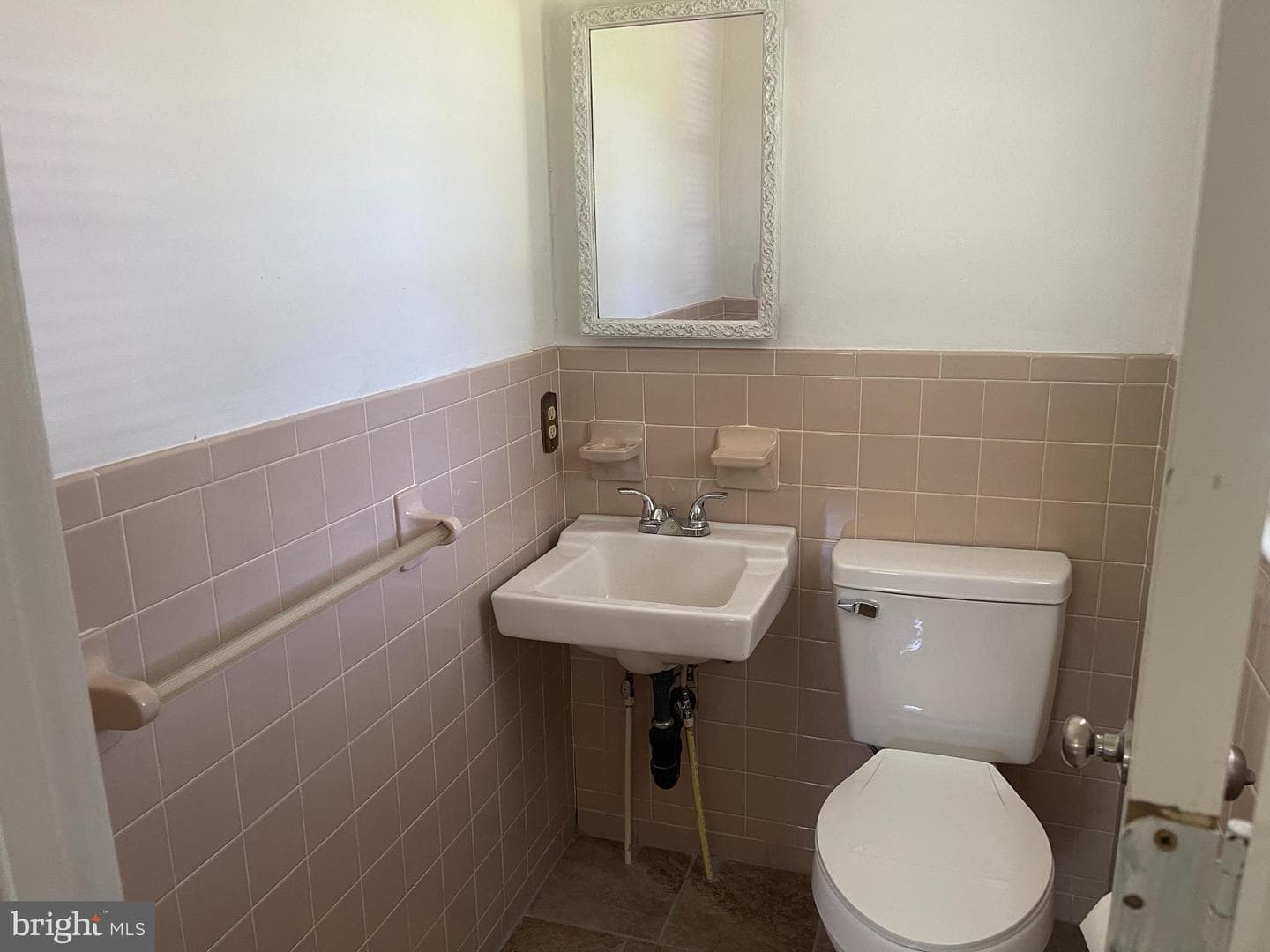 1812 Snyder Road photo 10