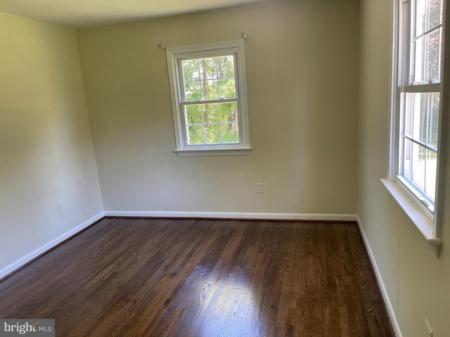 1812 Snyder Road photo 8