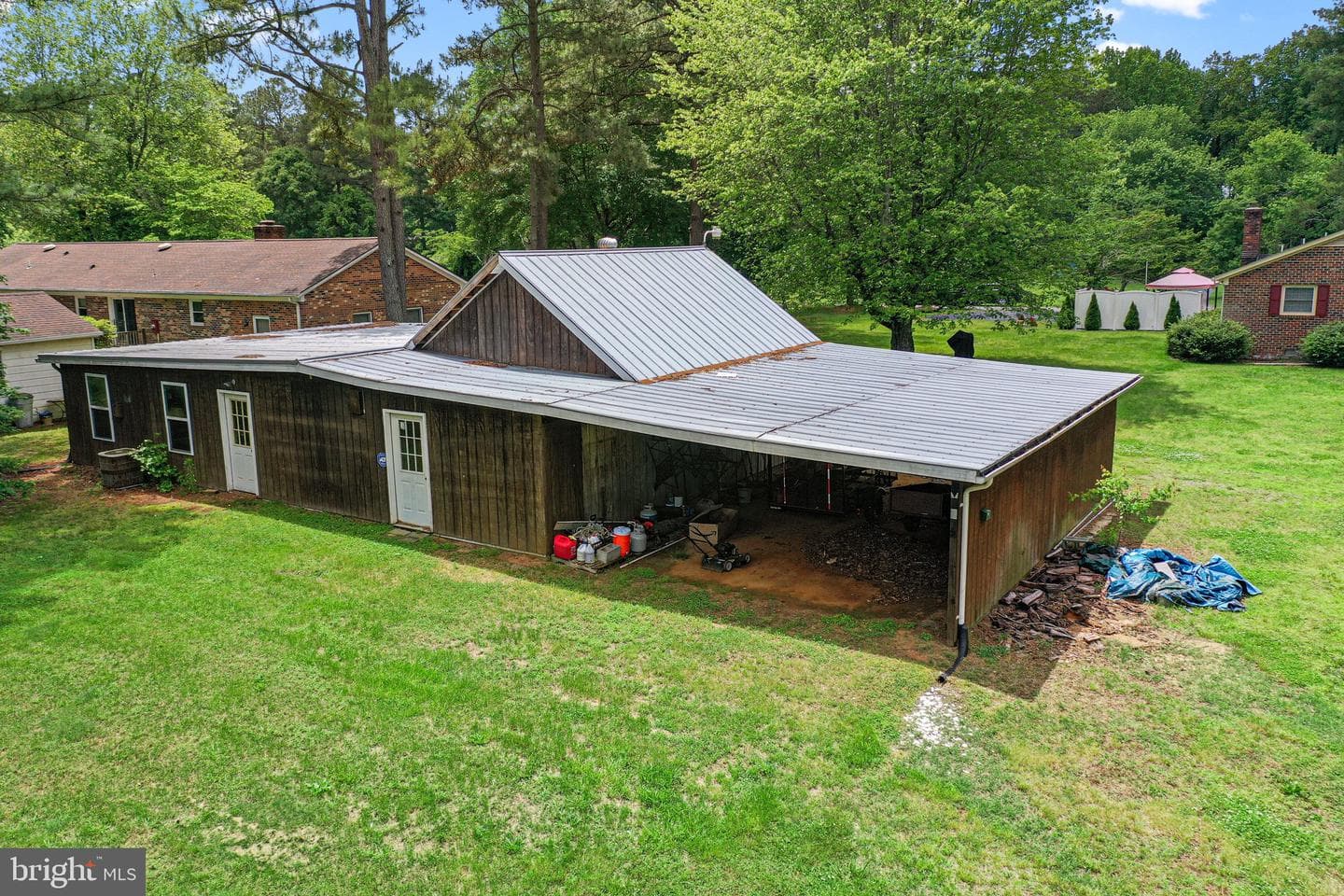31 Bunker Road photo 5