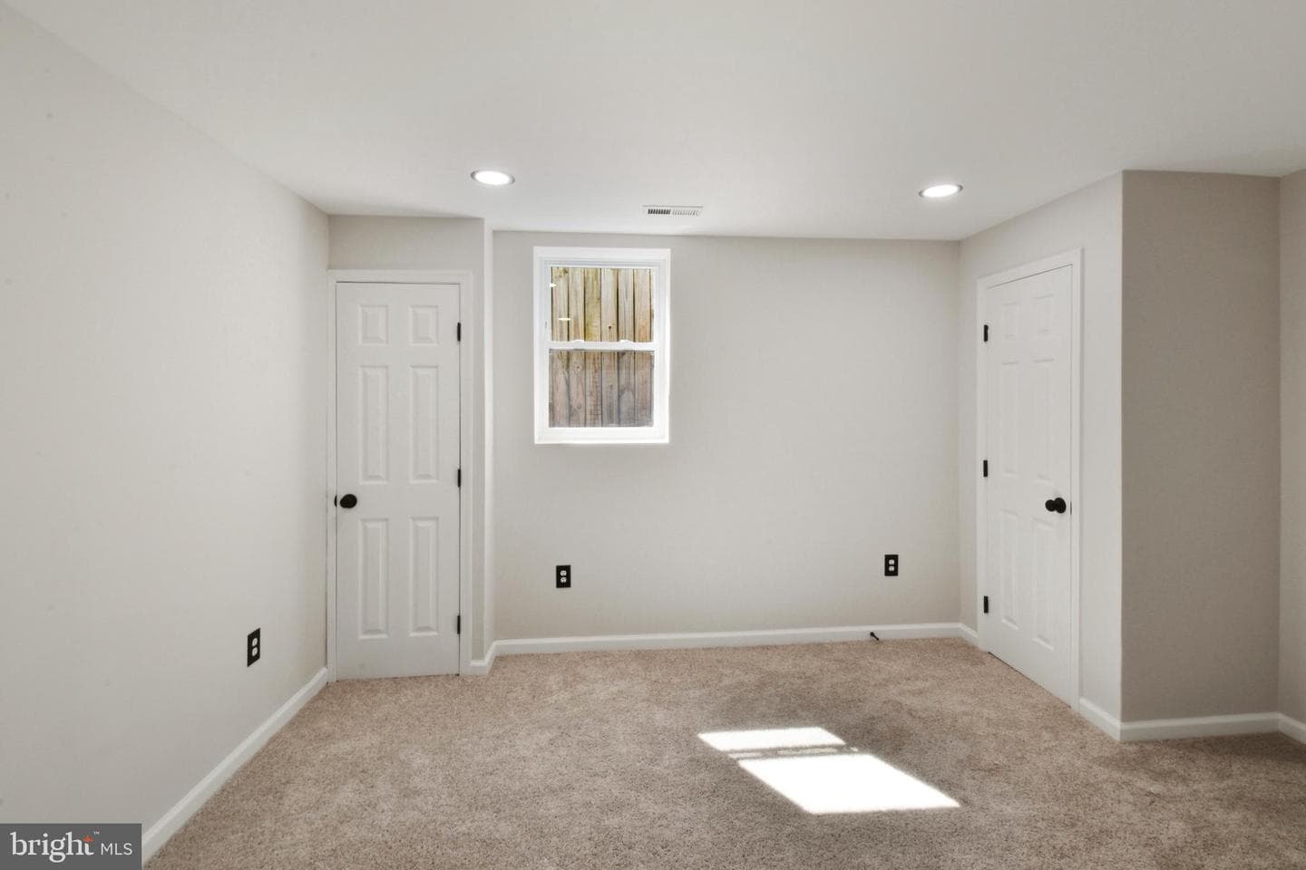 620 B Street photo 11