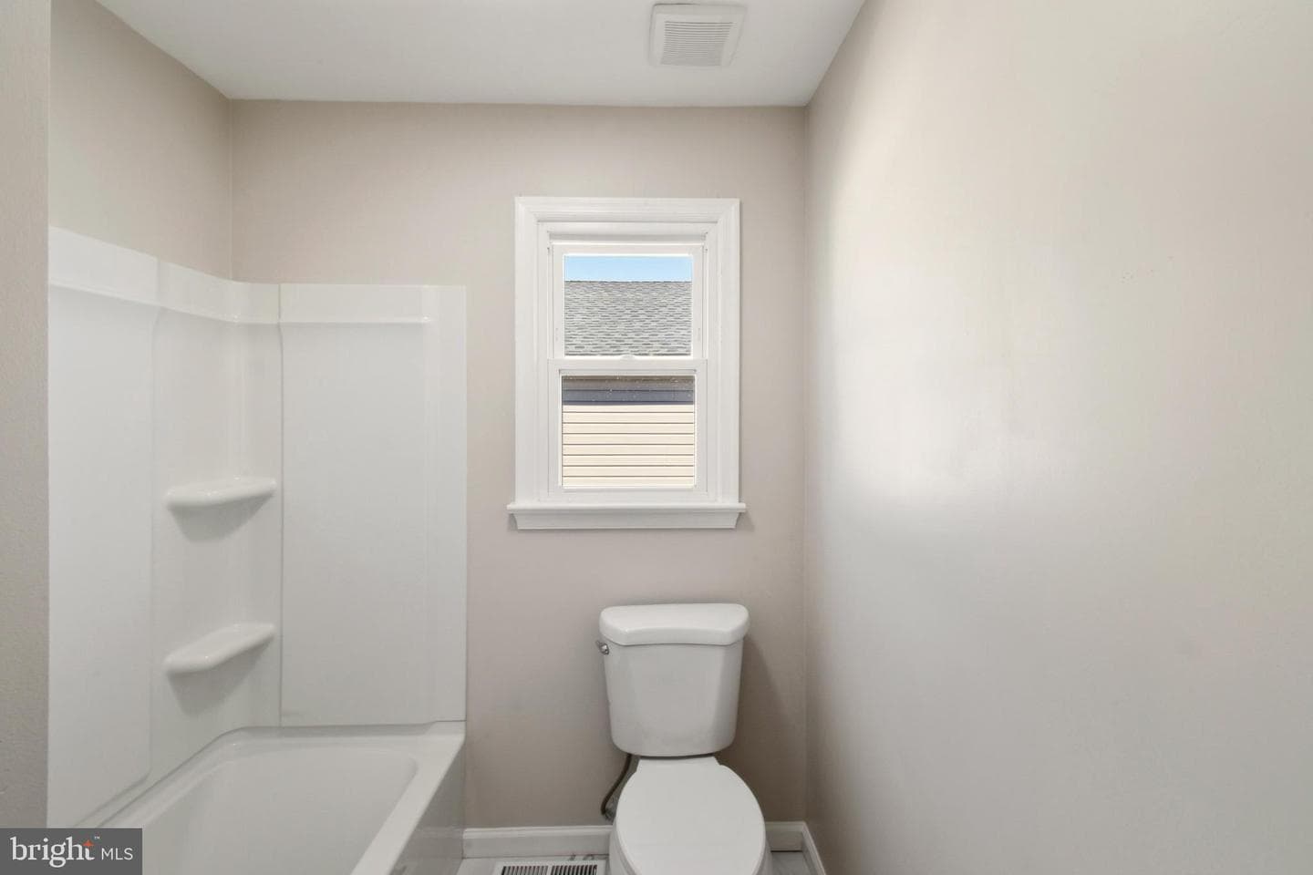 620 B Street photo 16