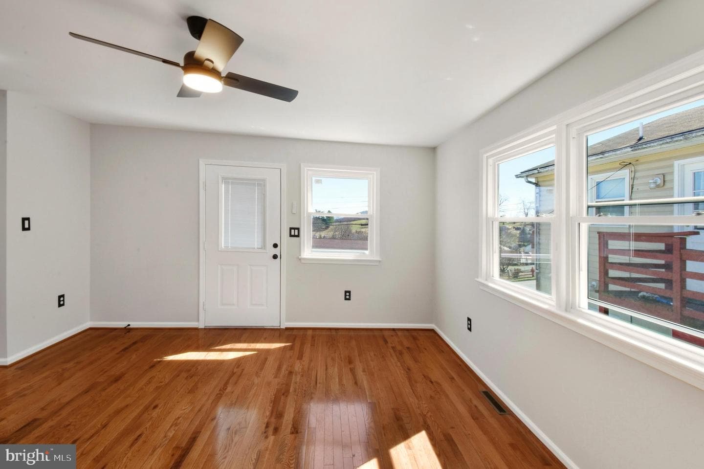 620 B Street photo 6