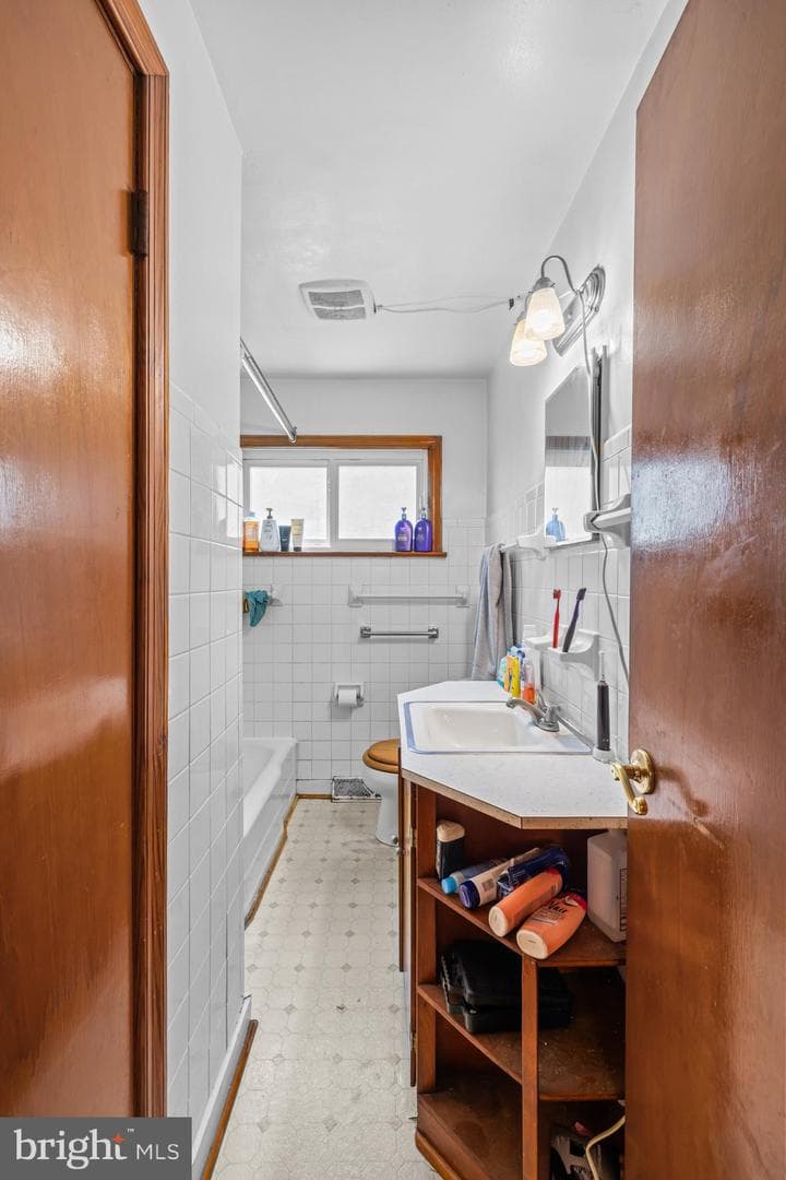 139 Straith Street photo 19