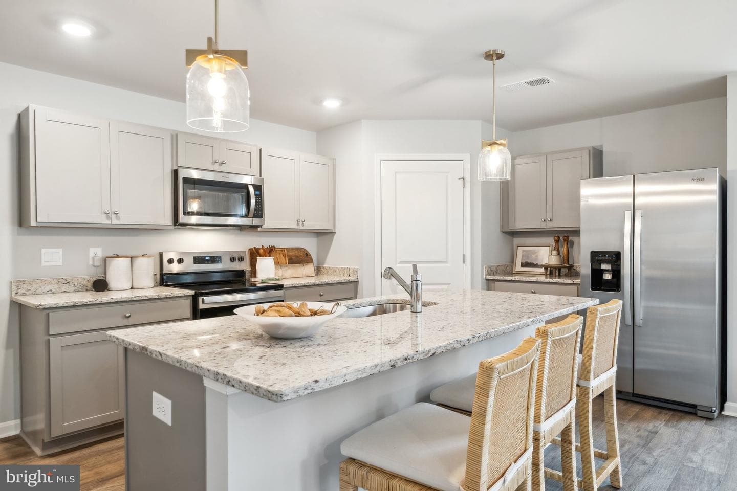 16 River Oak Drive photo 5