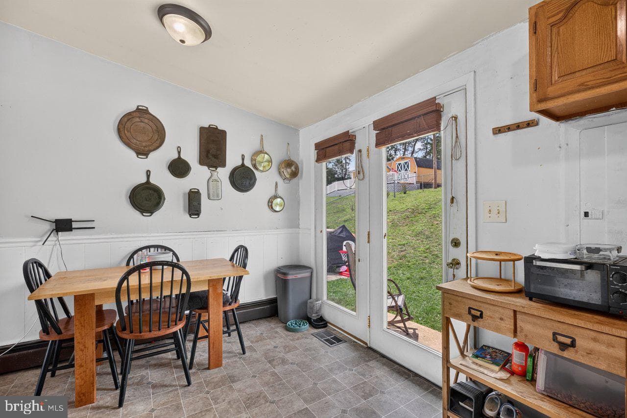 2397 Highview Circle photo 16
