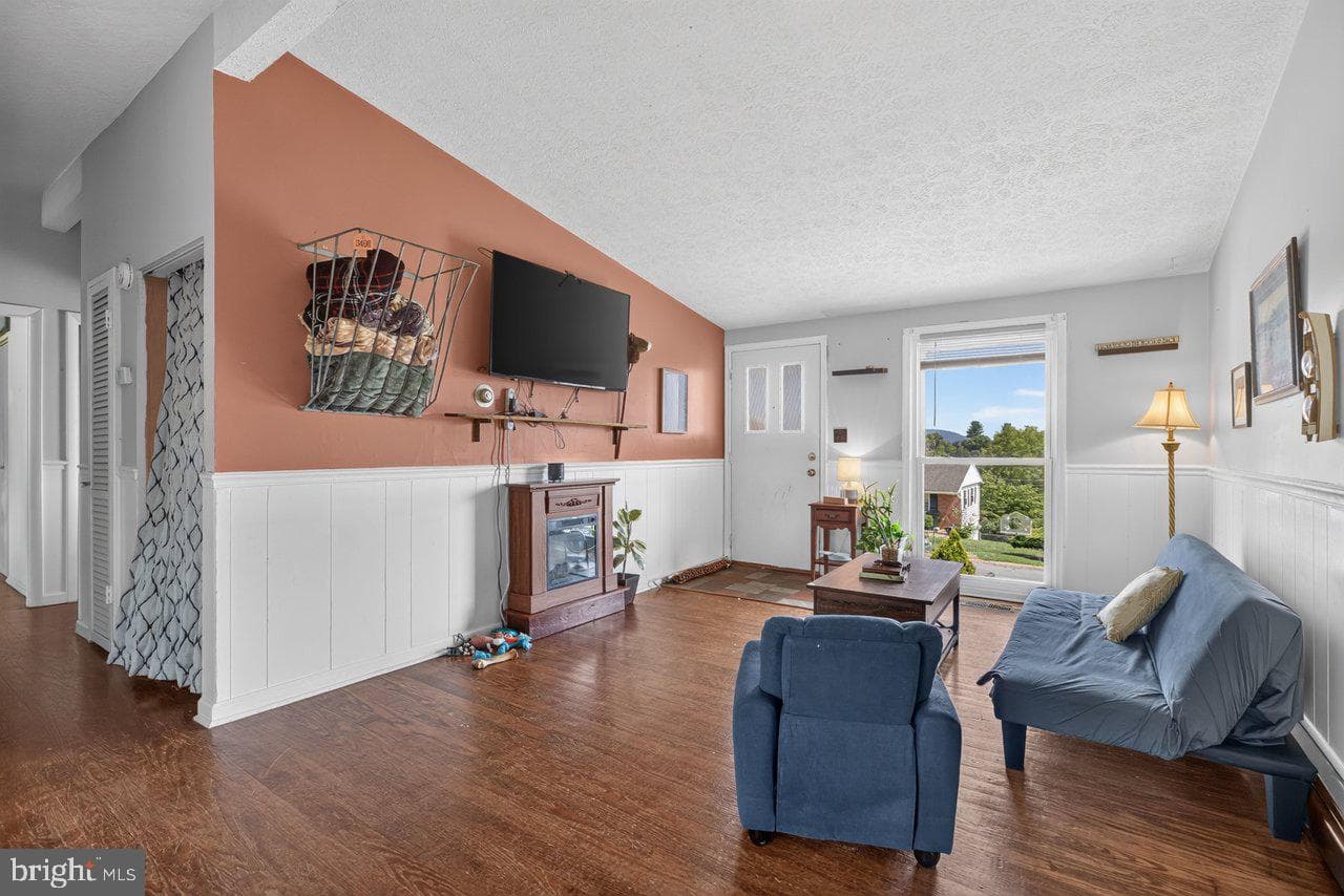 2397 Highview Circle photo 19