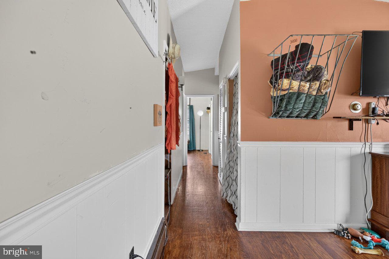 2397 Highview Circle photo 21