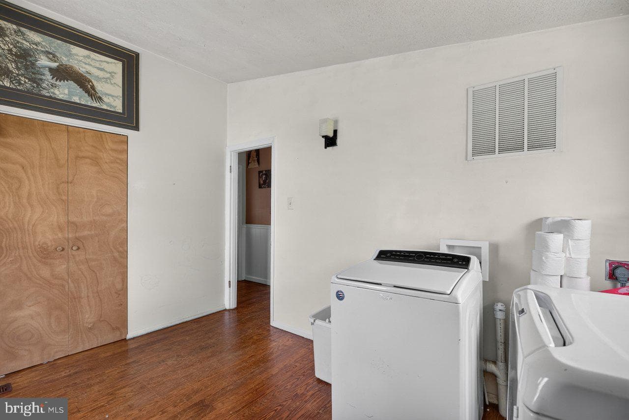 2397 Highview Circle photo 27