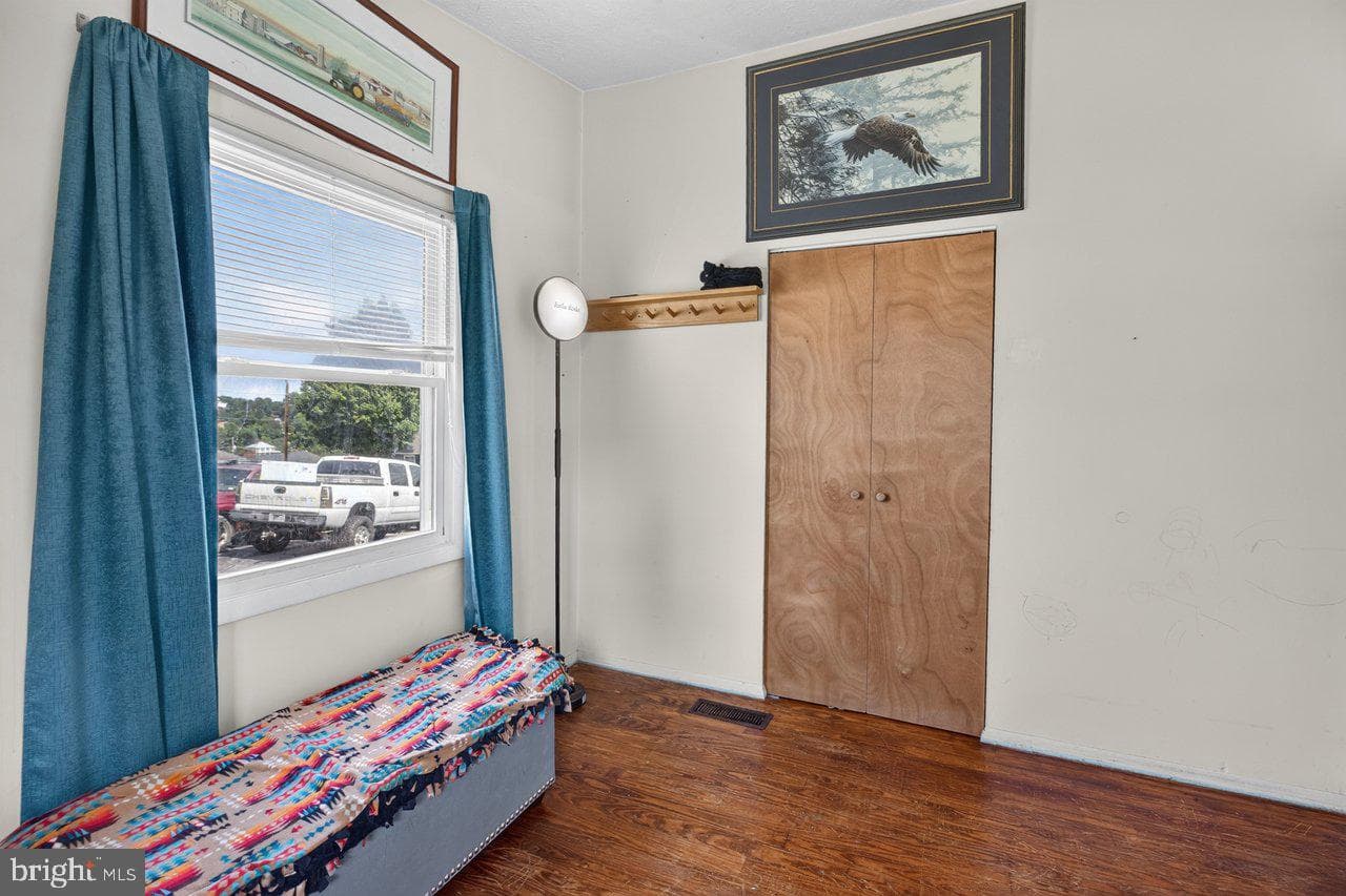 2397 Highview Circle photo 29
