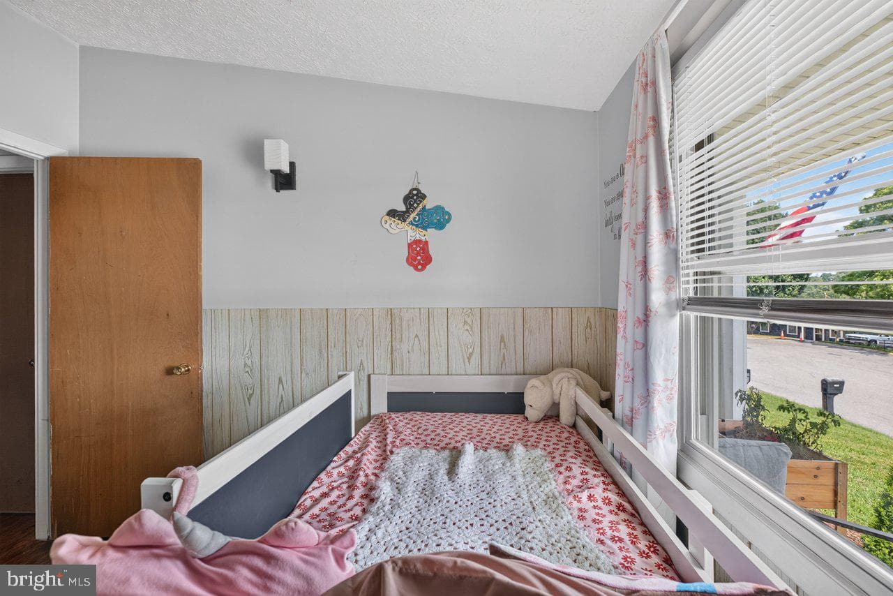 2397 Highview Circle photo 32