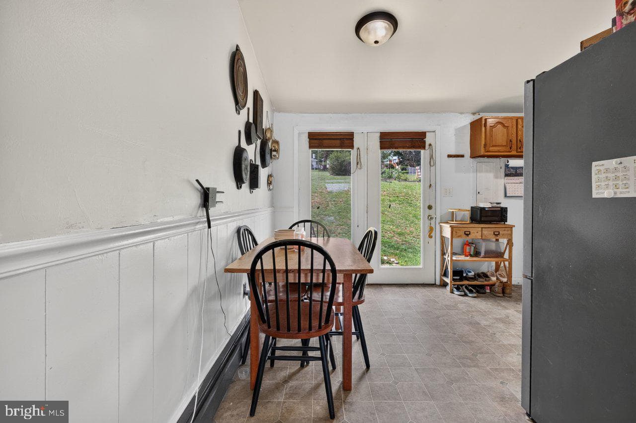 2397 Highview Circle photo 7