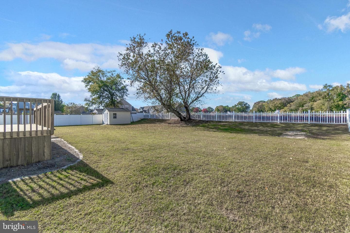 3113 Caroline Crescent photo 42
