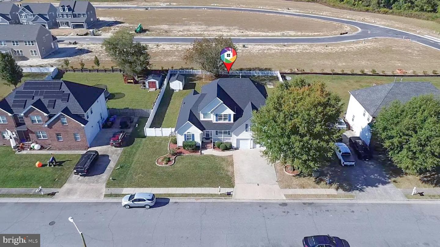 3113 Caroline Crescent photo 52