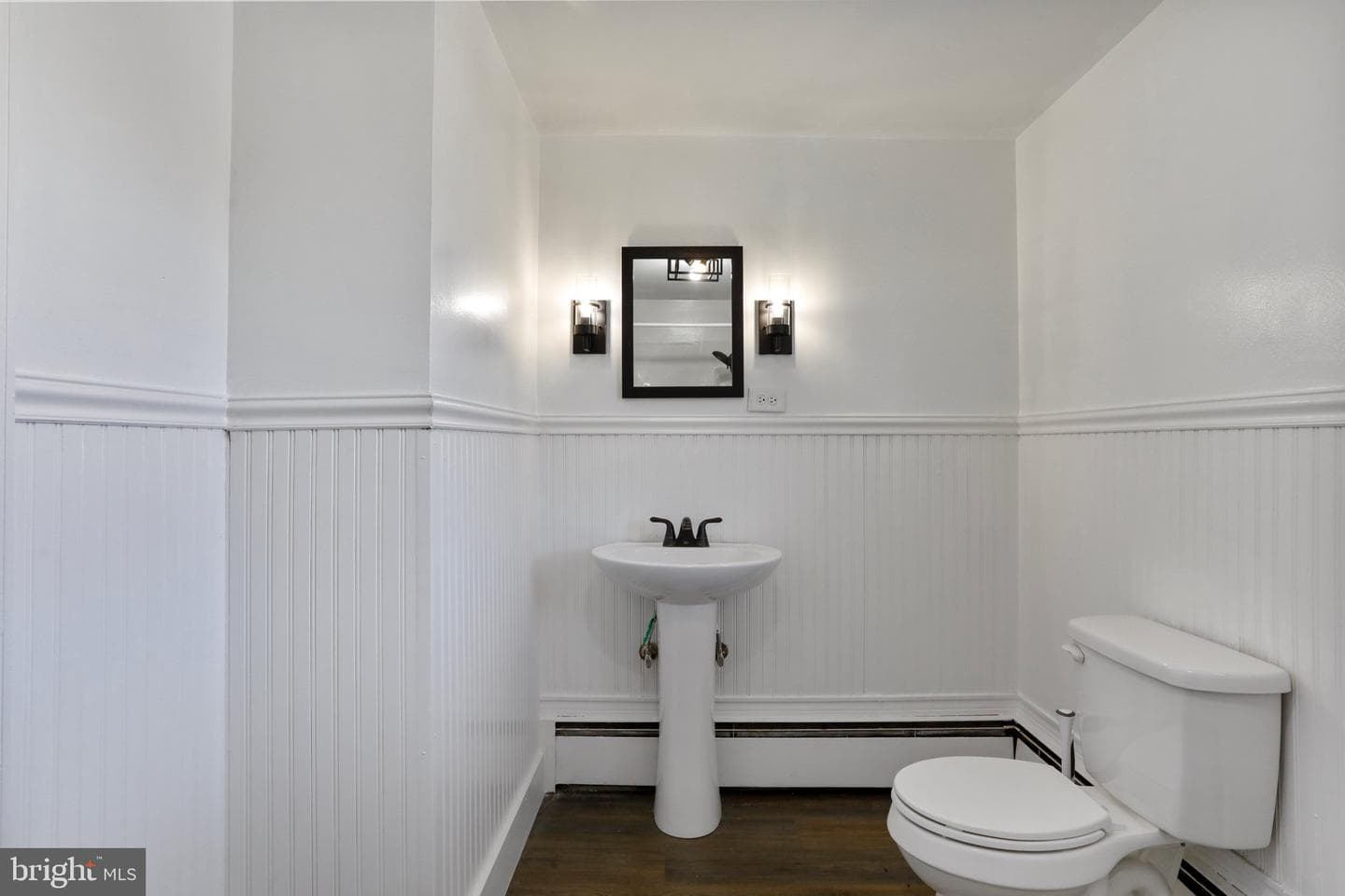 389 N Massanutten Street photo 36