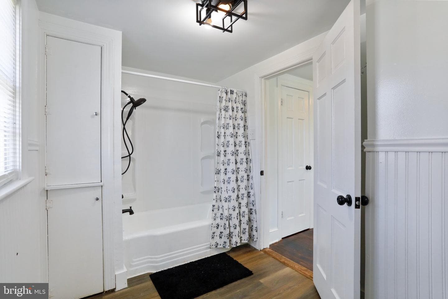389 N Massanutten Street photo 37