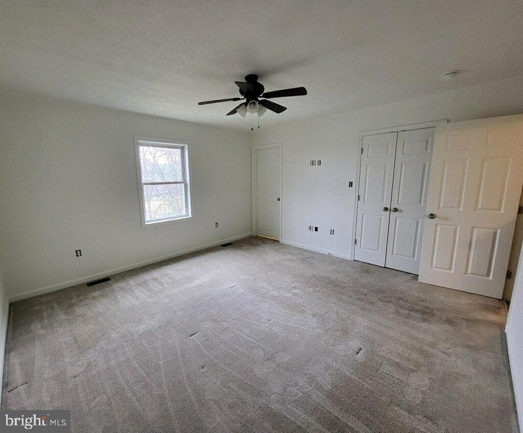 319 Breckenridge Court photo 12
