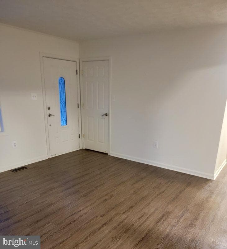 319 Breckenridge Court photo 4