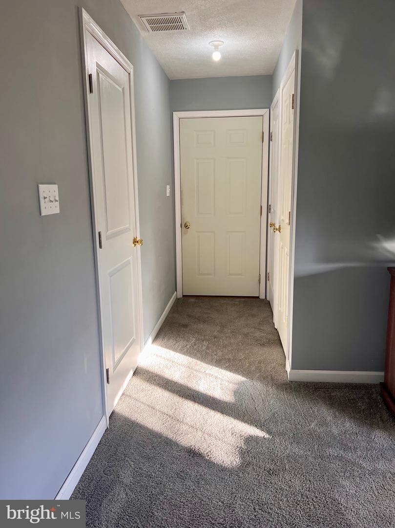 88 Friendship Court photo 40