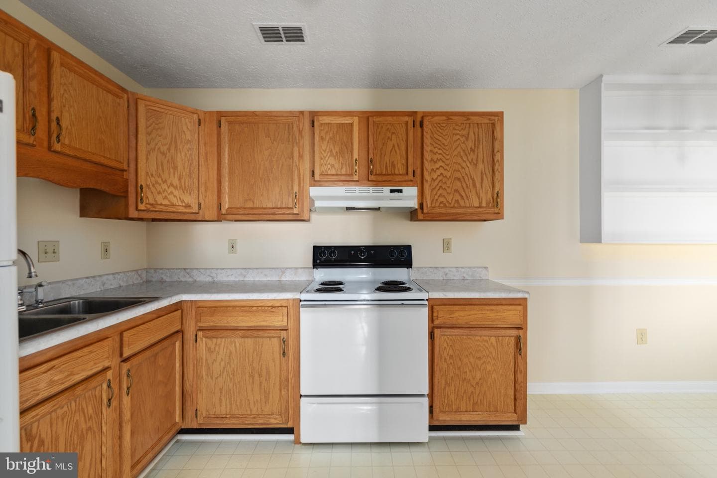 1292 Ox Road photo 9