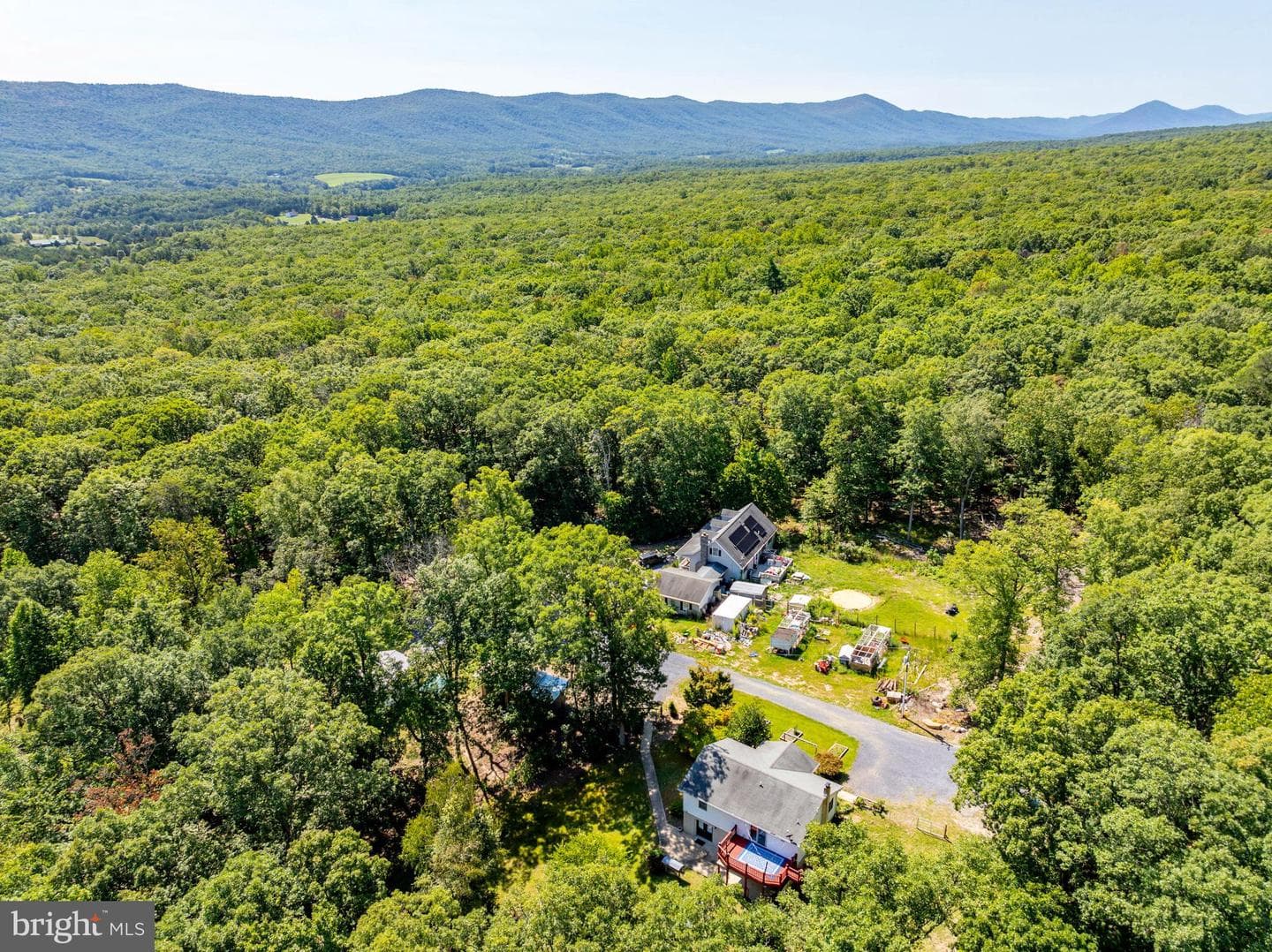 600 Whippoorwill Lane photo 19