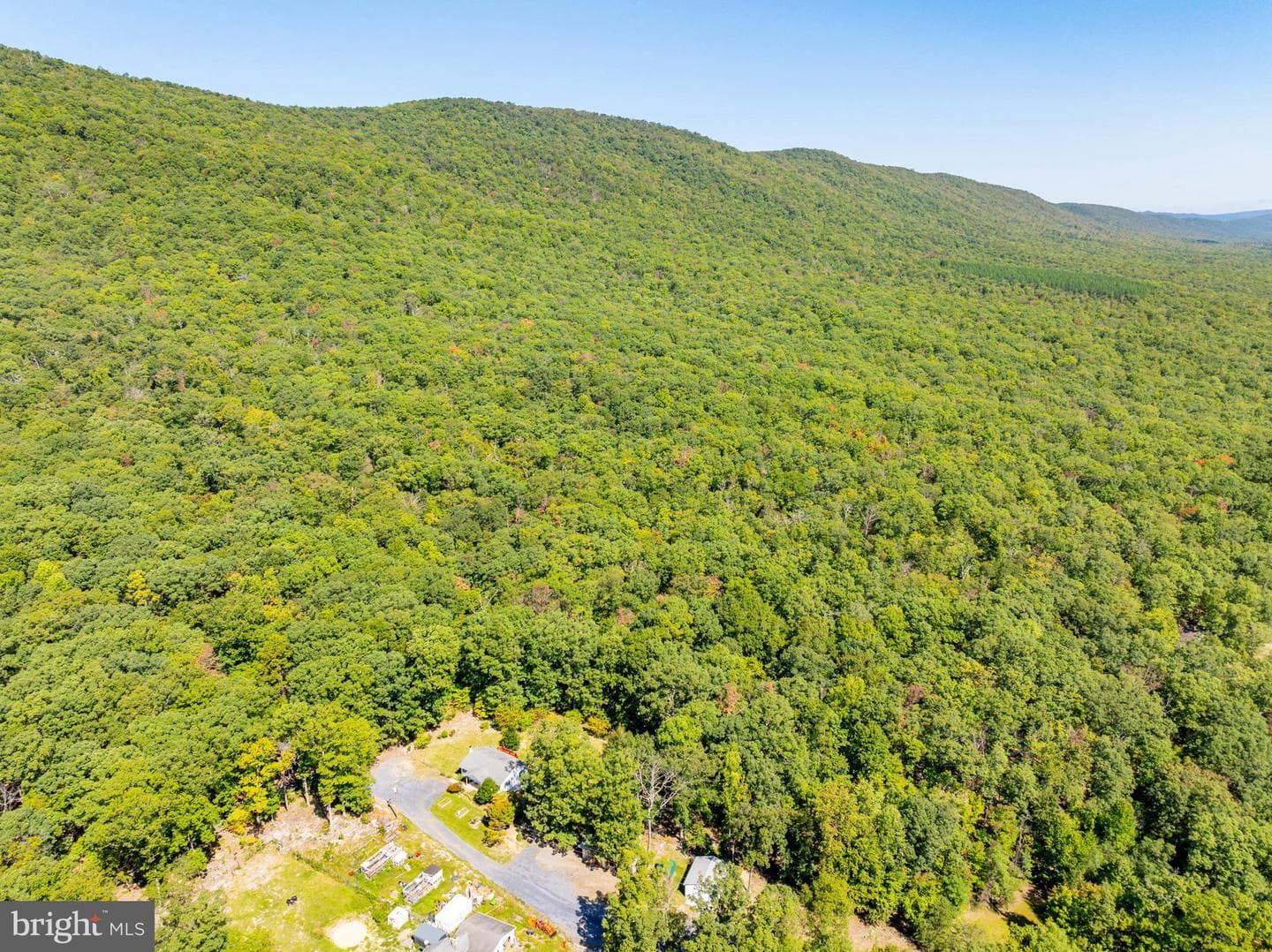 600 Whippoorwill Lane photo 23