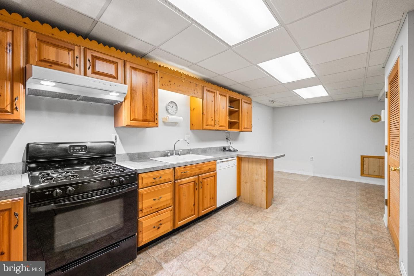 600 Whippoorwill Lane photo 58