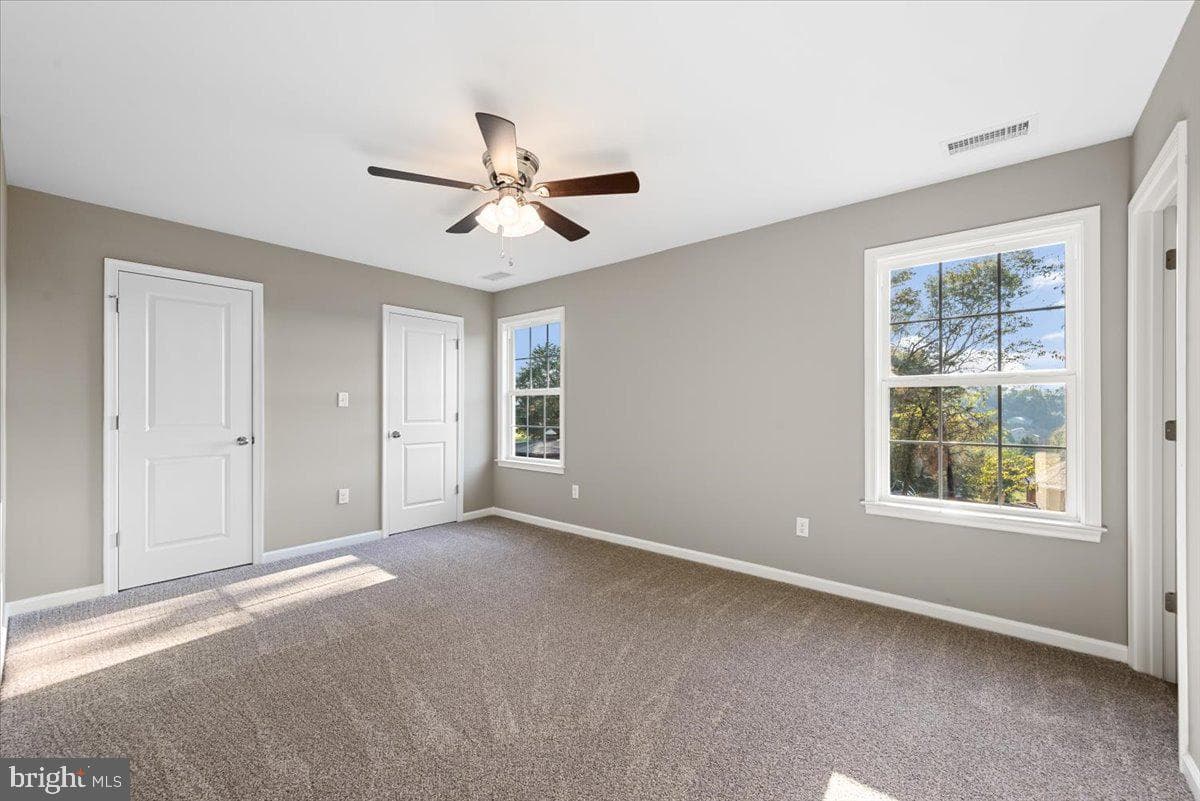 386 Crim Drive photo 18