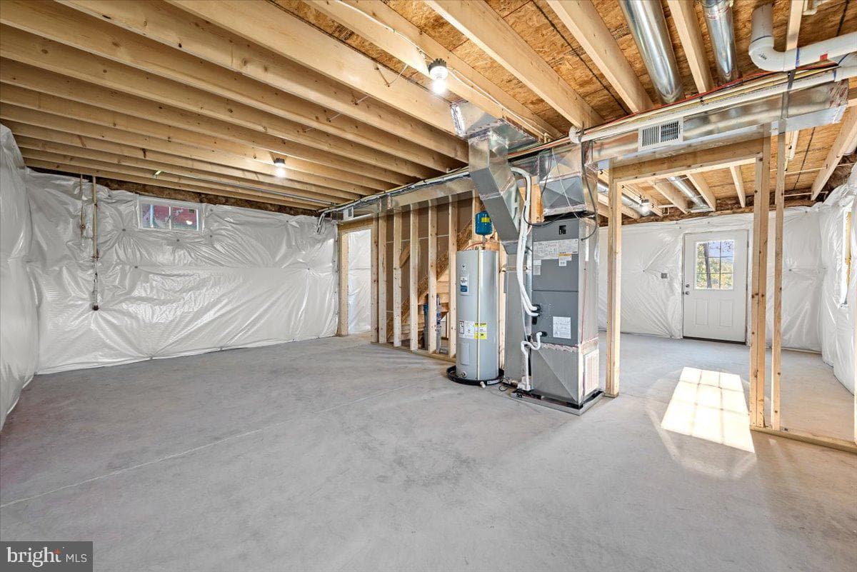386 Crim Drive photo 24