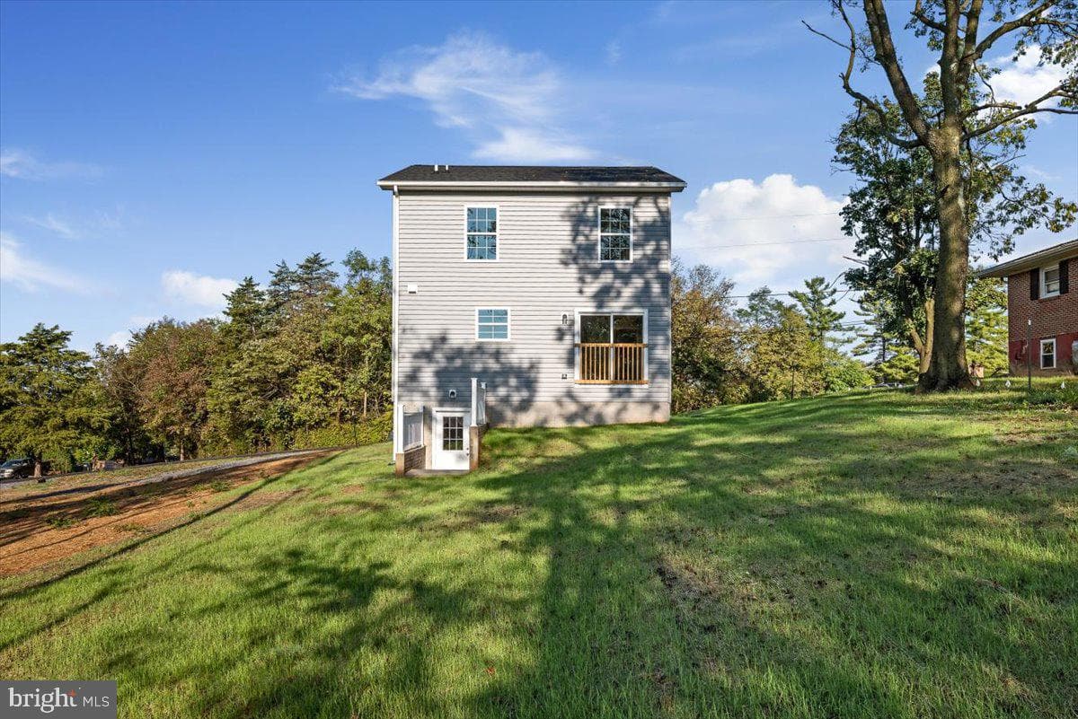 386 Crim Drive photo 26